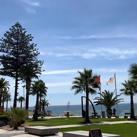 B - Com Vista Ao Mar *