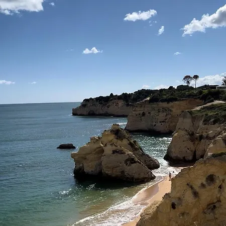 아파트 B - Com Vista Ao Mar *