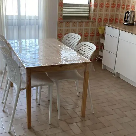 B - Com Vista Ao Mar Apartmán Armação de Pêra