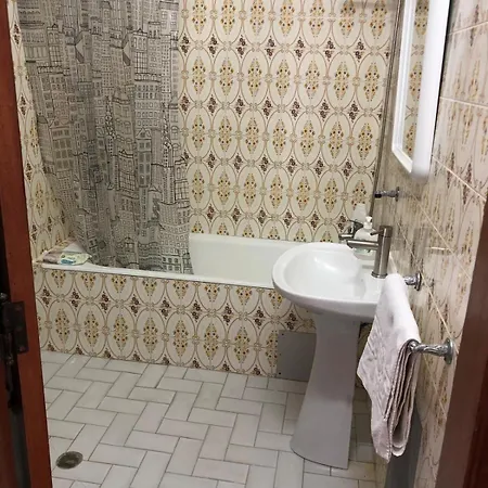 B - Com Vista Ao Mar * Армасан-де-Пера